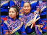 Musikerinnen einer Folkloregruppe der Dong (Hunan) � �  Stefan Schomann